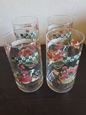 Set of 4 Vintage Fruit & Floral Tall Drinking Glasses